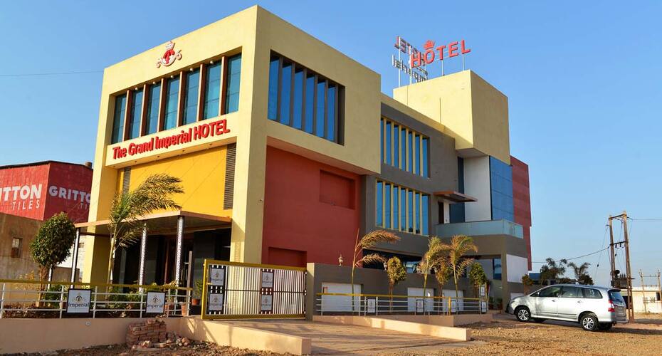 The Grand Imperial Hotel, Morbi 4